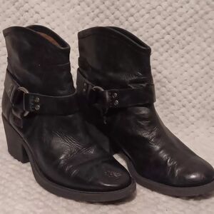 Women's Black Ankle Boots Size 7